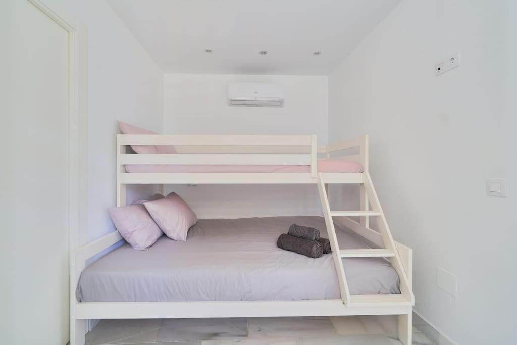 Superbe Appartement Avec Jaccuzi Marbella Zewnętrze zdjęcie