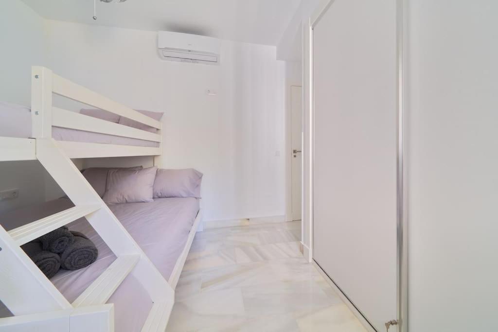 Superbe Appartement Avec Jaccuzi Marbella Zewnętrze zdjęcie