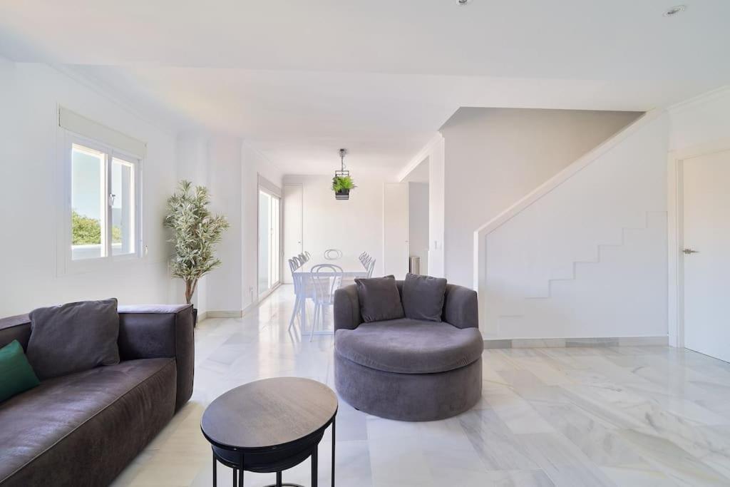Superbe Appartement Avec Jaccuzi Marbella Zewnętrze zdjęcie