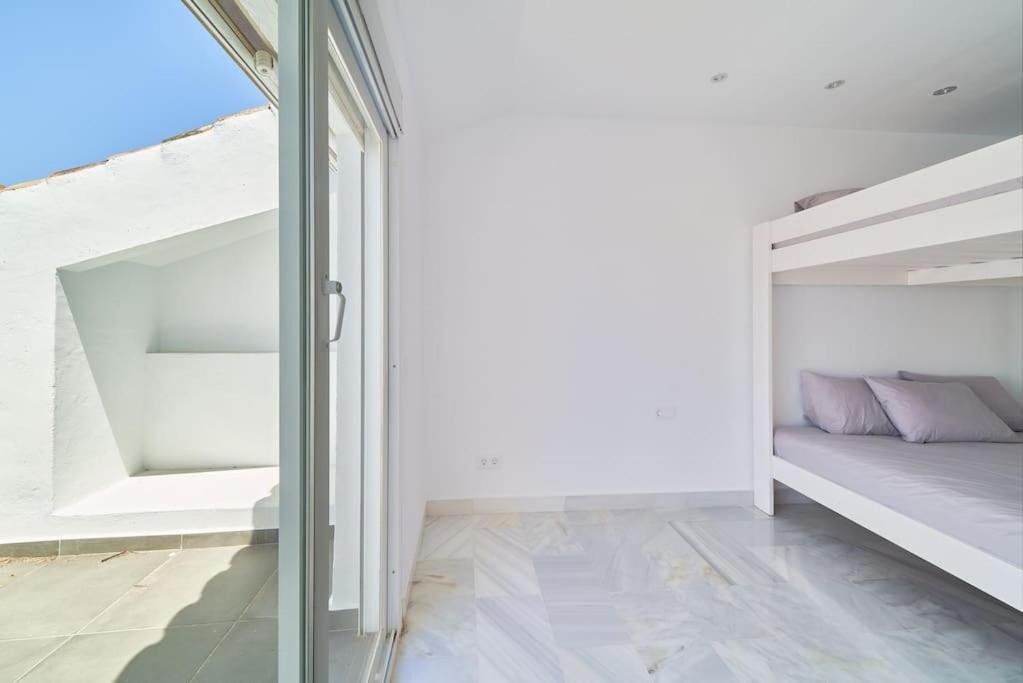 Superbe Appartement Avec Jaccuzi Marbella Zewnętrze zdjęcie