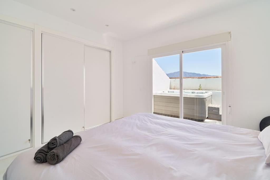 Superbe Appartement Avec Jaccuzi Marbella Zewnętrze zdjęcie