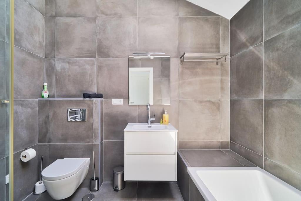 Superbe Appartement Avec Jaccuzi Marbella Zewnętrze zdjęcie
