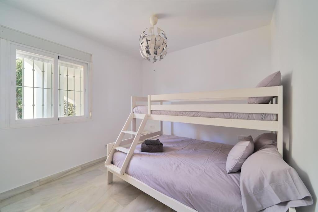 Superbe Appartement Avec Jaccuzi Marbella Zewnętrze zdjęcie